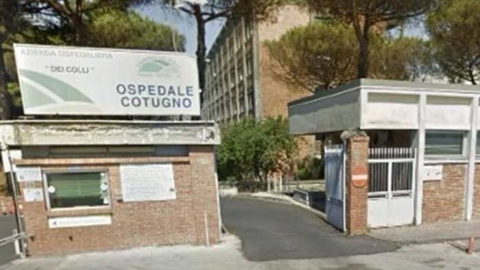 solofra estubato l avvocato affetto da meningite ricoverato al cotugno