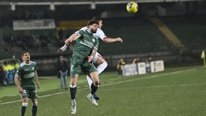 taranto avellino 1 0 tabellino e voti dei lupi