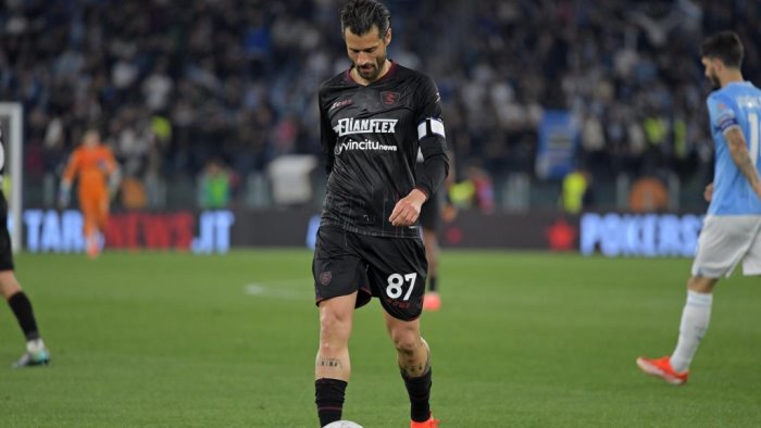 salernitana arriva la squalifica per candreva out col frosinone