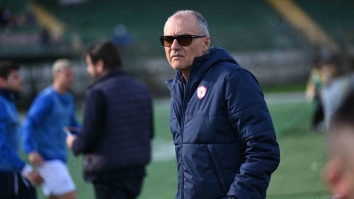 ex salernitana bravo menichini il trainer di ponsacco salva la turris