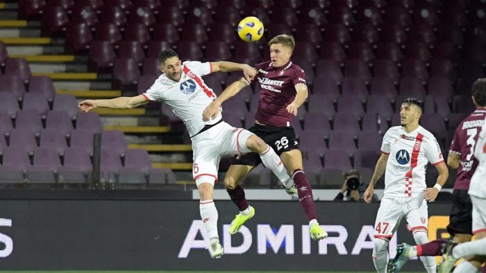 salernitana inizia la missione lazio colantuono pronto a nuovi cambi