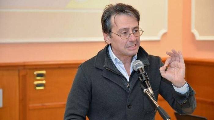 grassi sull asporto figuraccia di de luca