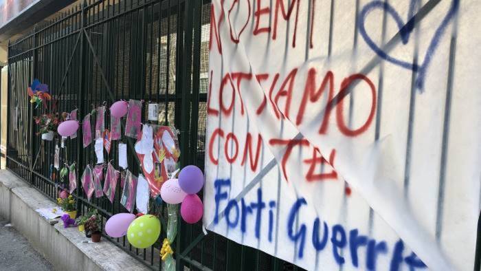 un anno fa in un agguato di camorra fu colpita noemi