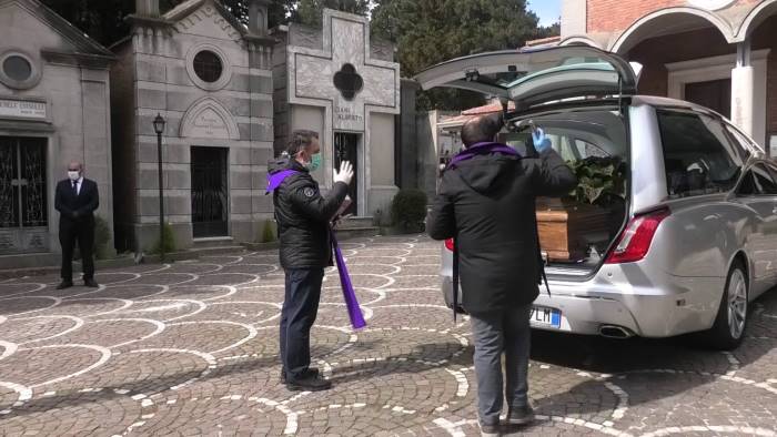 da gennaio al 30 aprile 136 morti ad ariano di cui 29 covid