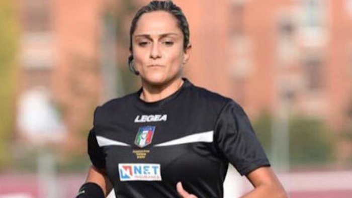 maria marotta e salernitana la prima donna arbitro in serie b