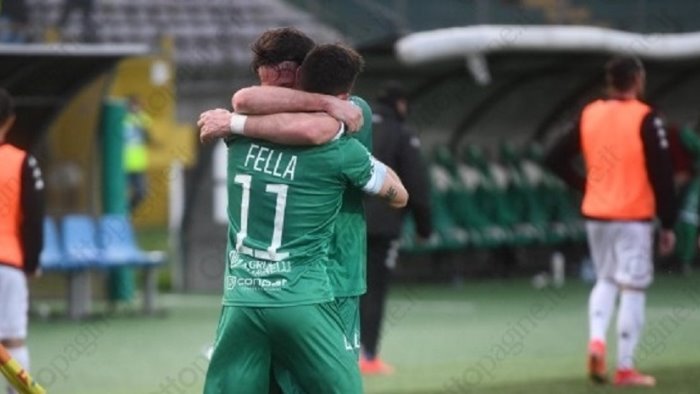 avellino e l ora di maniero e fella e l ora dei gol pesanti