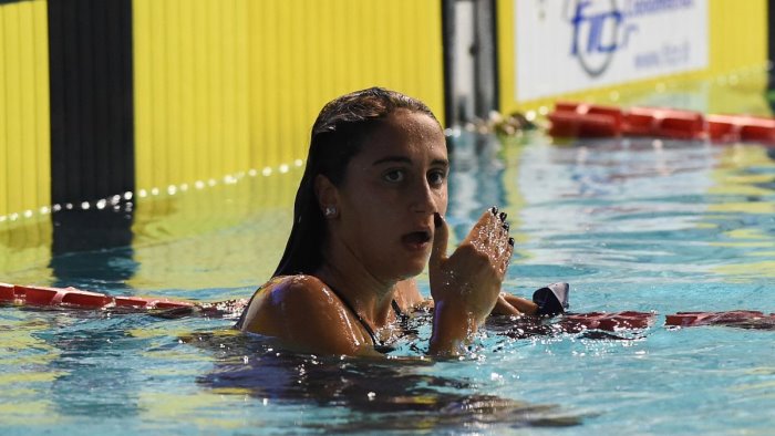 nuoto quadarella vince l oro nei 1500 sl donne agli europei