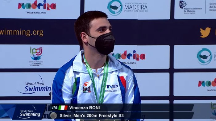 nuoto paralimpico boni argento nei 200 stile libero