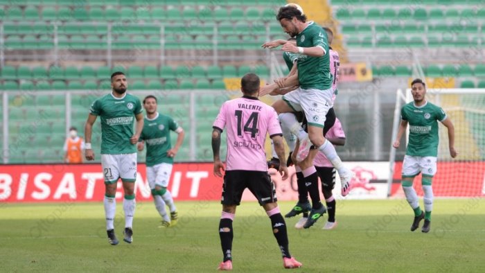 avellino testa al match di ritorno attacco da ricaricare