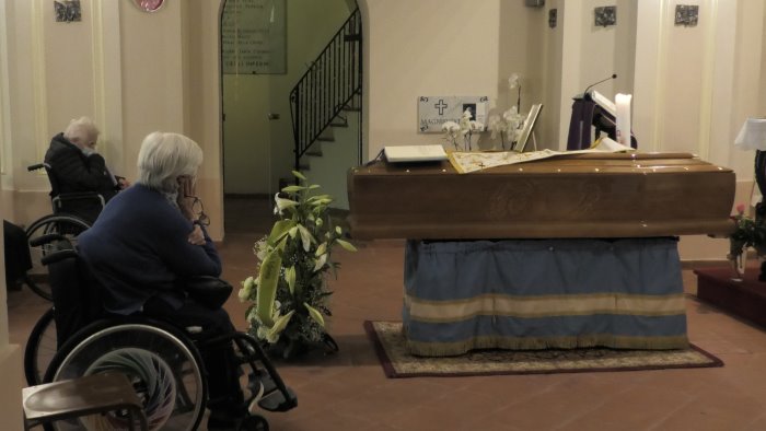 don luigino il sacerdote samaritano devoto di maria