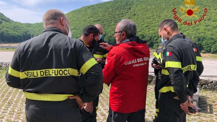 vigili del fuoco a benevento il corso tas regionale foto