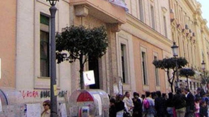 salerno sabato si inaugura il cortile della scuola vicinanza