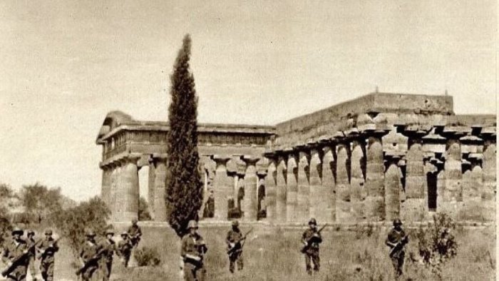 paestum operazione avalanche un monumento per ricordarla