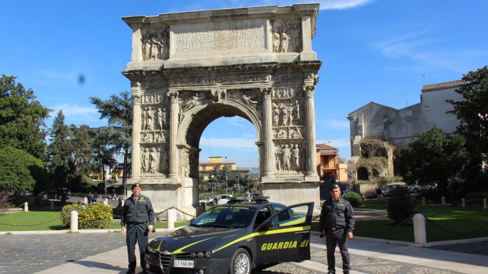 guardia di finanza concorso per 983 allievi marescialli