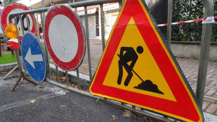 avellino lavori pubblici dall 11 maggio strade off limits e divieti ecco dove