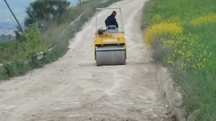 ariano caso creta al via i lavori di rifacimento del manto stradale