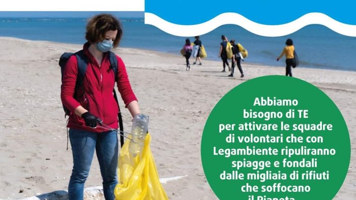 spiagge e fondali puliti torna anche a salerno l iniziativa di legambiente