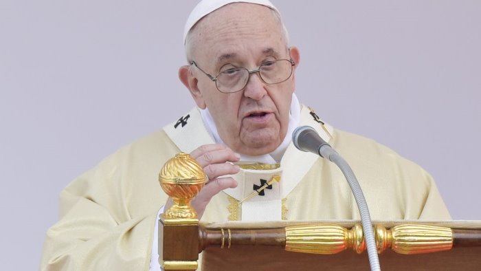 canonizzazione papa francesco proclama 10 nuovi santi