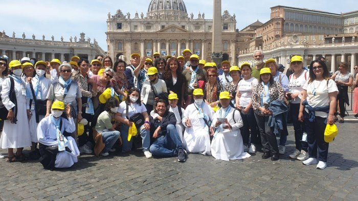 padre russolillo santo in piazza san pietro anche la sindaca di san marzano