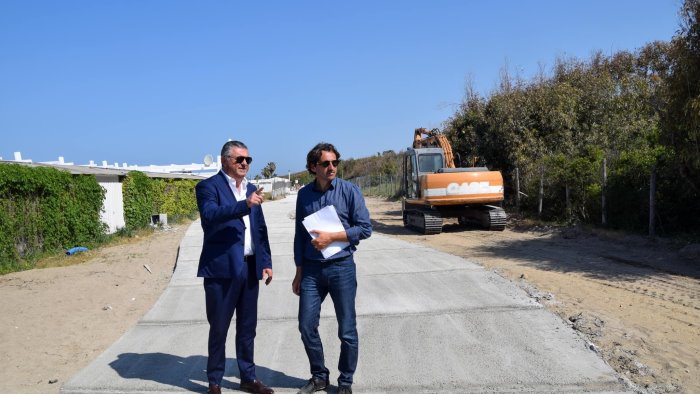 capaccio paestum proseguono i lavori sul lungomare