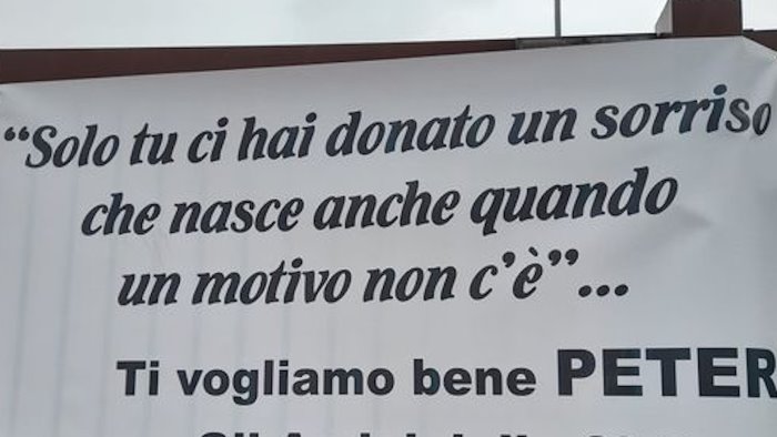 l ultimo saluto a peter lutto cittadino a gesualdo sarai il nostro angelo