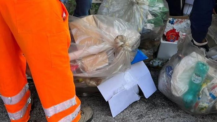 raccolta differenziata controlli a vietri sul mare multate 9 attivita