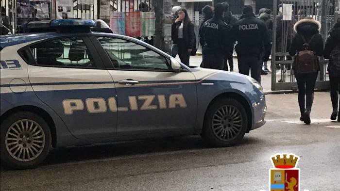 dieci colpi in un anno arrestato dalla polizia il rapinatore seriale