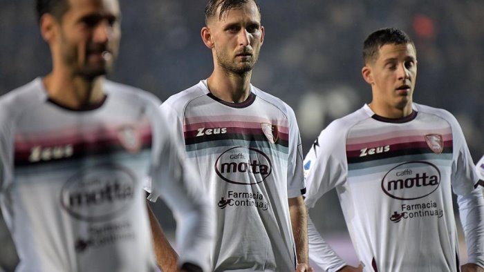 salernitana atalanta i convocati quattro assenze tra i granata