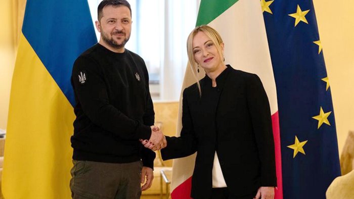 meloni incontra zelensky l italia scommette sulla vittoria dell ucraina