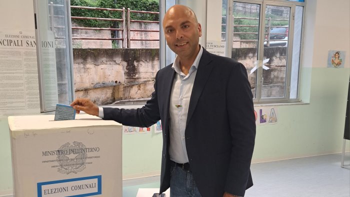 olevano sul tusciano si cambia michele ciliberti e il nuovo sindaco