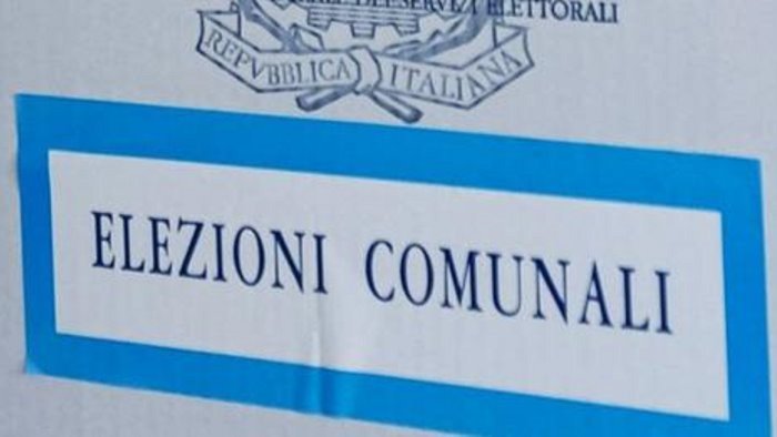 tre liste in campo per un sindaco a caposele vince lorenzo melillo