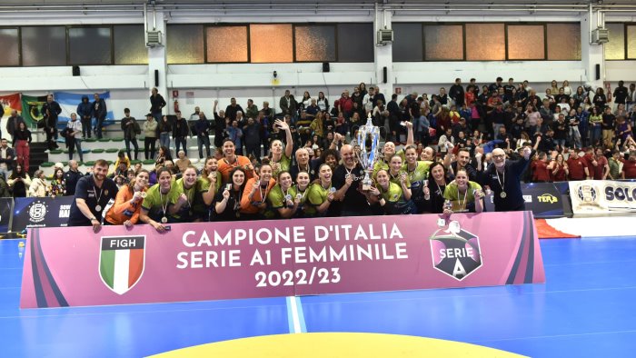 pallamano femminile a1 la jomi stende erice lo scudetto torna a salerno