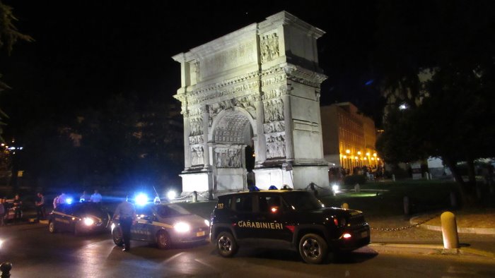 aggressione a studenti cinesi in centro vertice in prefettura a benevento