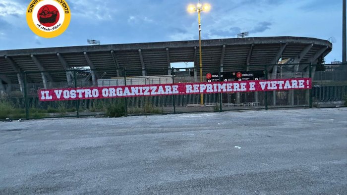 benevento trasferta vietata a perugia la rabbia della curva sud