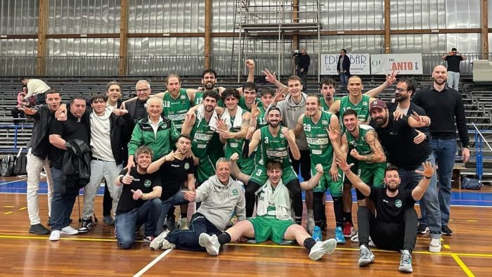 l ivpc delfes avellino vince a taranto e chiude la serie e in b nazionale