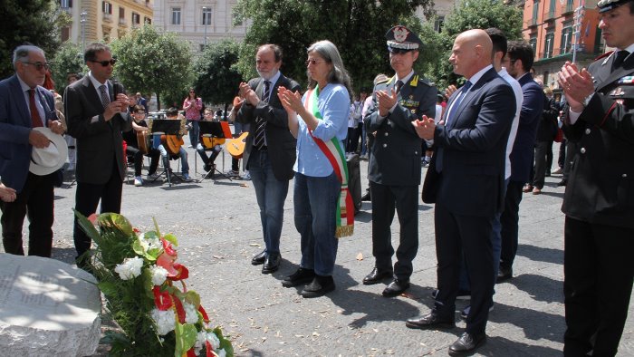 strage di capaci il comune di napoli e le scuole rendono omaggio agli eroi