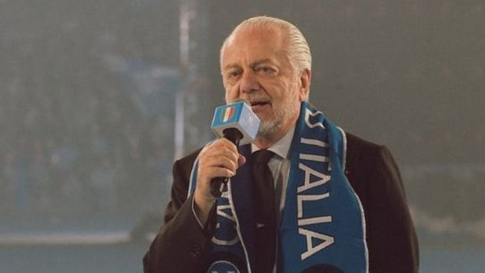 de laurentiis stare a napoli e un privilegio non un obbligo