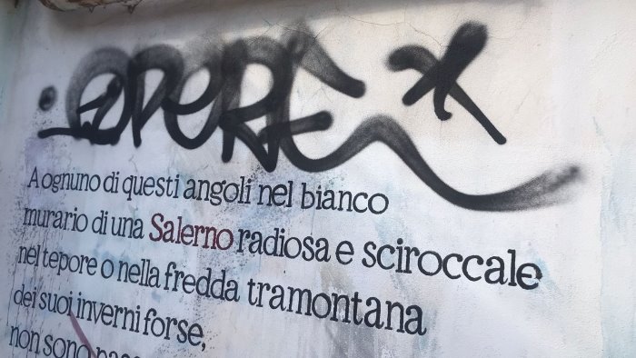 sfregiati i murales dedicati ad alfonso gatto alle fornelle di salerno