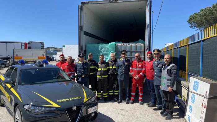 caserta il gasolio sequestrato dalla finanza donato in beneficenza