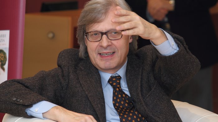 europee fratelli d italia consegna la lista c e anche vittorio sgarbi al sud