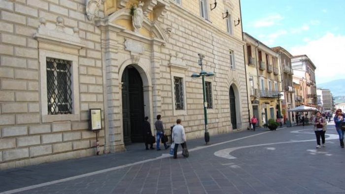 a benevento una giornata dedicata alla narrativa per ragazzi sul tema dei nonni