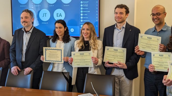 premio frank marzano alla laureata unisannio zarro