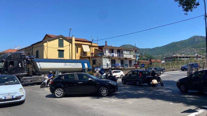 incidente tra cava e nocera superiore muore noto fisioterapista di salerno