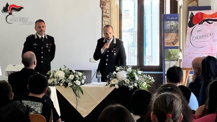 cultura della legalita i carabinieri incontrato gli studenti