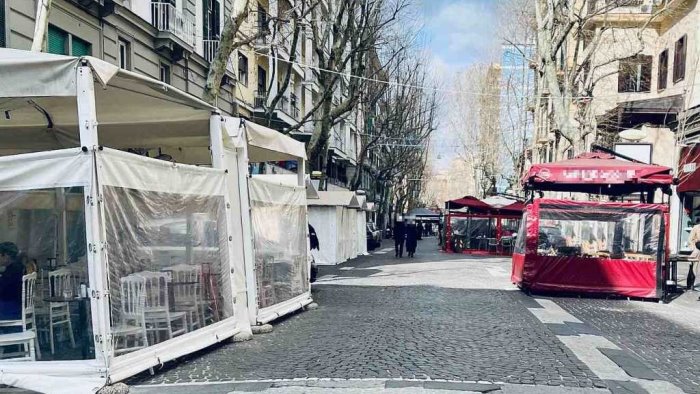 napoli no alla ztl al vomero capodanno un vecchio progetto sempre bocciato