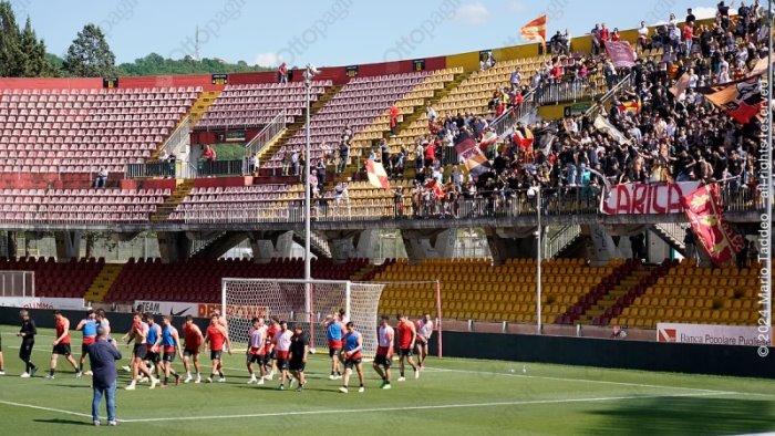 benevento oggi seduta a porte aperte