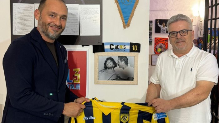 gianluca di marzio in visita al museo del calcio andrea fortunato