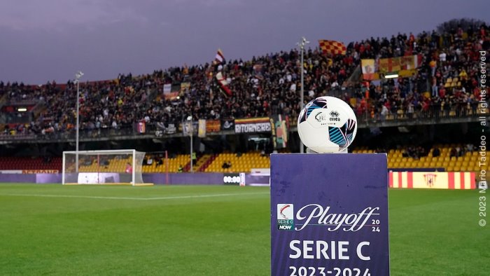 benevento ai quarti dei play off info sul sorteggio e chi puo affrontare