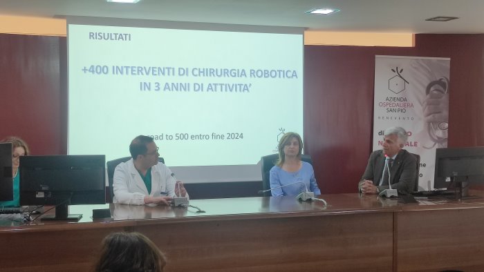 ospedale san pio e record per la chirurgia robotica 400 interventi in tre anni