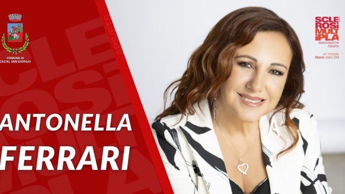 antonella ferrari a castel san giorgio per presentare il suo libro